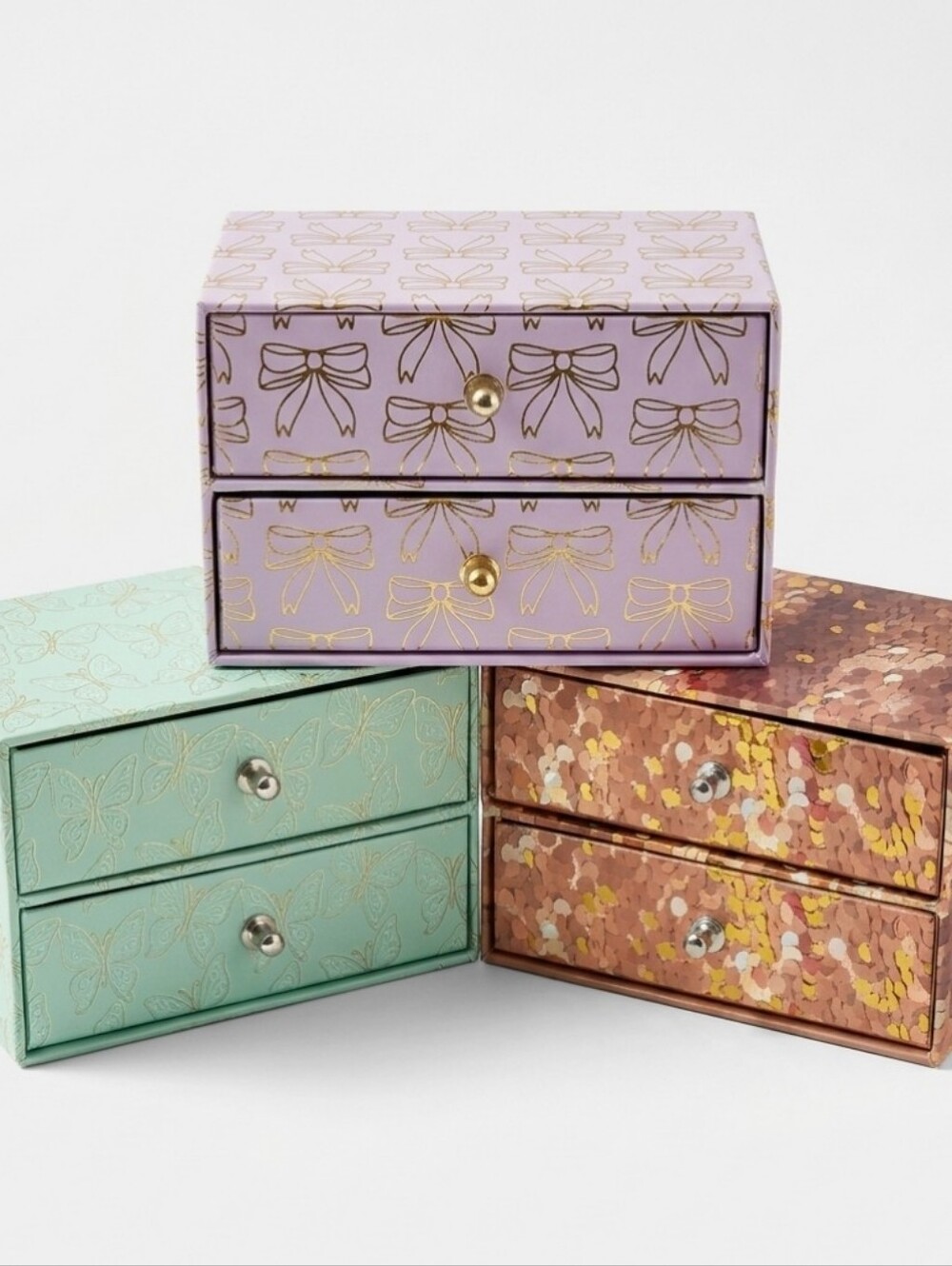 Free Mini Jewelry Box With $10 Purchase